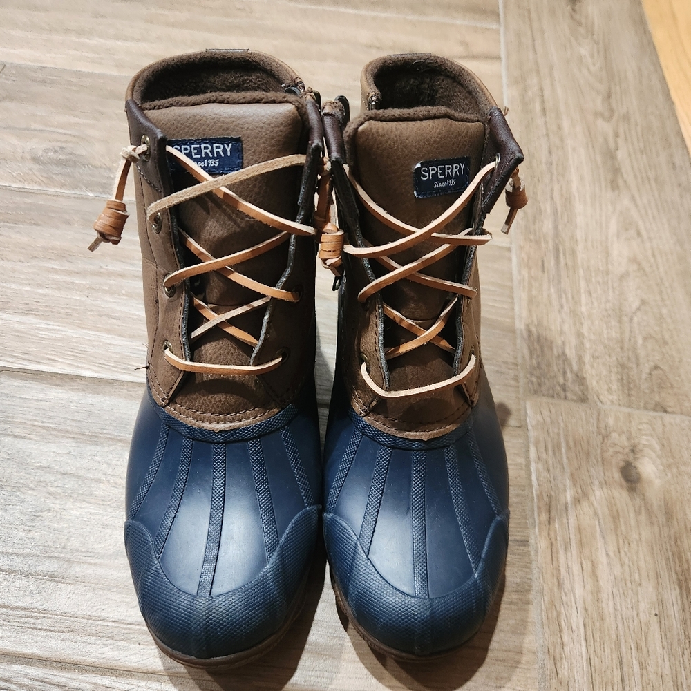 Sperry Blue & Brown Leather/Rubber Waterproof Womens Duck Boots size 6 STS84628